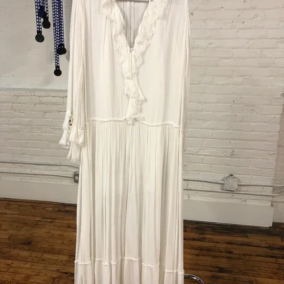 *SOLD*Free People Sweet Darlin Dress in Ivory size small (oversized) slip inside - Picture 4 of 6